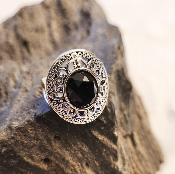 Lia Sophia "Antiquity" Ring - Sz 8 - Picture 6 of 8